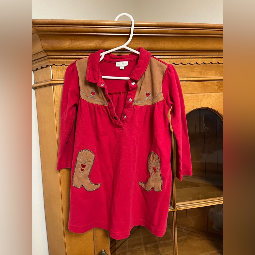 Le Top dress with western boot detail